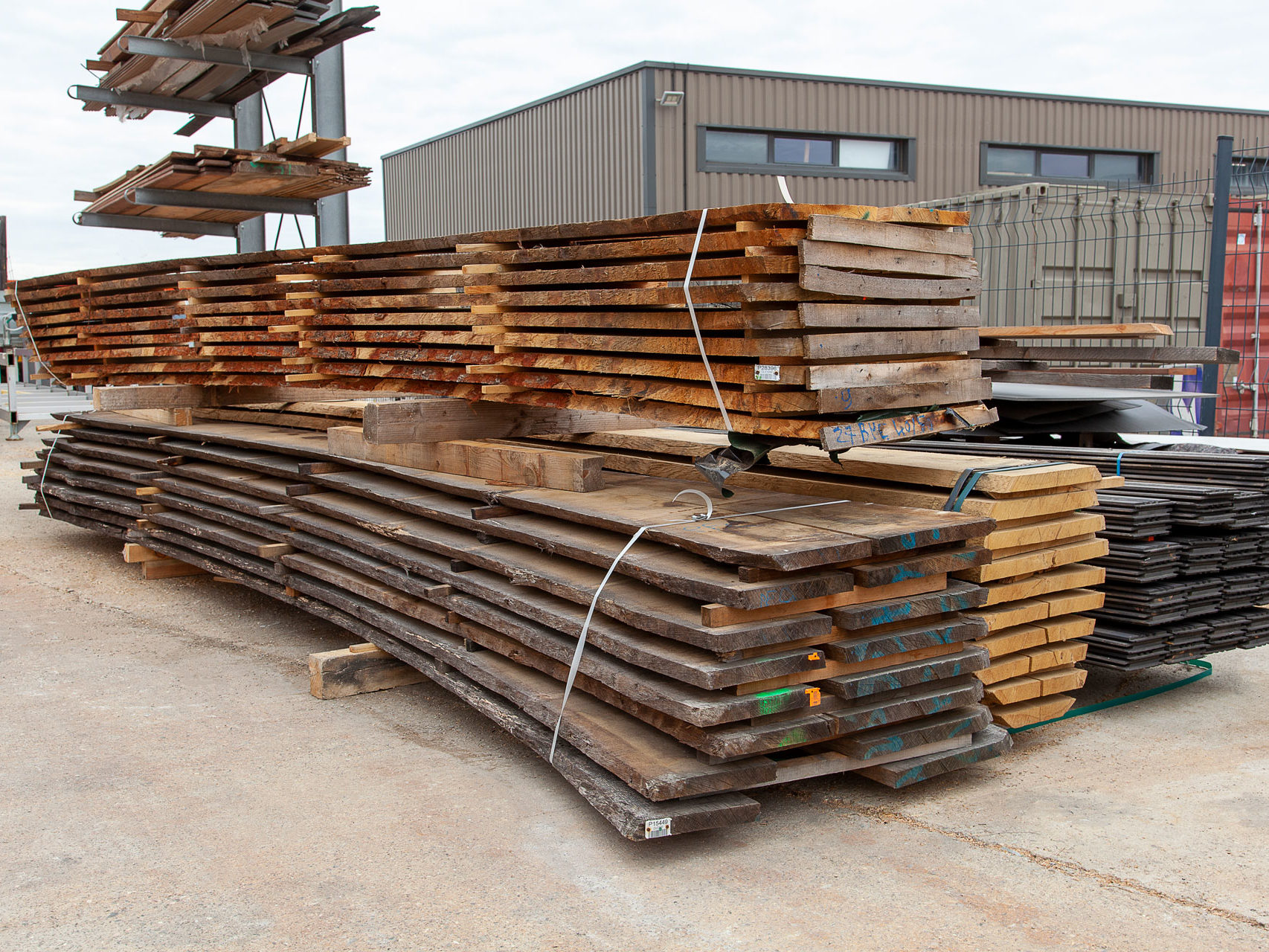 Aménagement extérieur bois dans le Gard avec Différence Bois