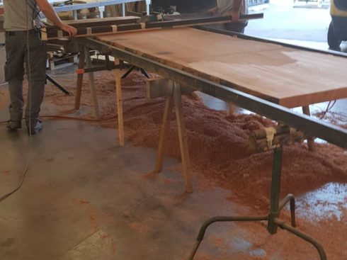 Table de banquet en bois massif